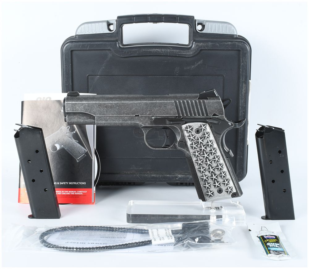 Lot 1479: A Sig Sauer 1911 'We The People' .45 ACP Semi-Automatic Pistol