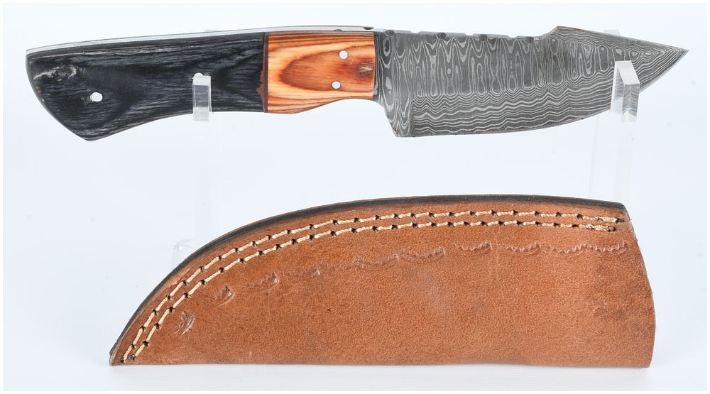 Lot 1568: Custom Handmade Damascus Steel Fixed-Blade Hunting Knife with Two-Tone Wood Handle