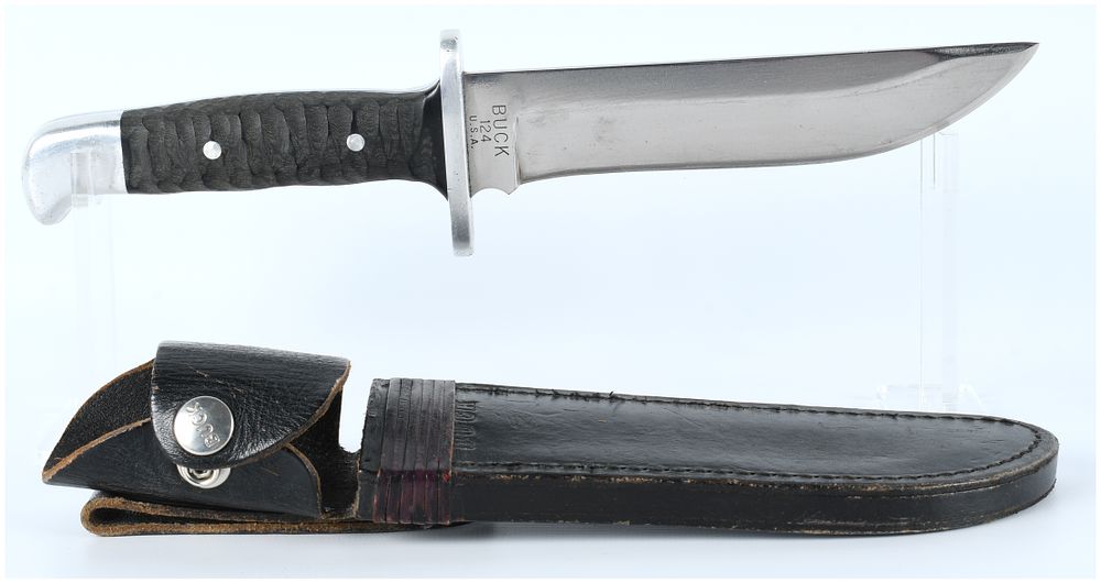 Lot 338: Buck 124 Frontiersman Fixed Blade Hunting Knife