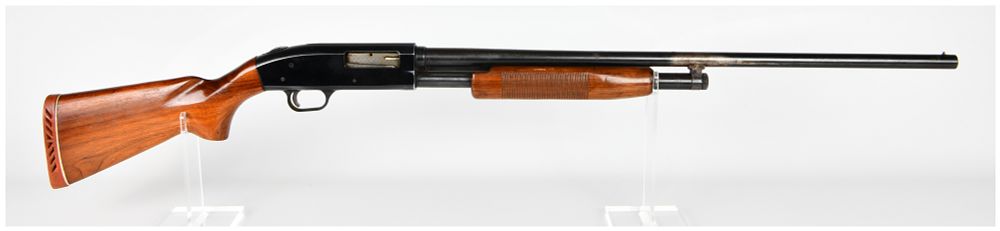 Lot 597: Mossberg Model 500G Pump-Action Shotgun, 20 Gauge (28" barrel)
