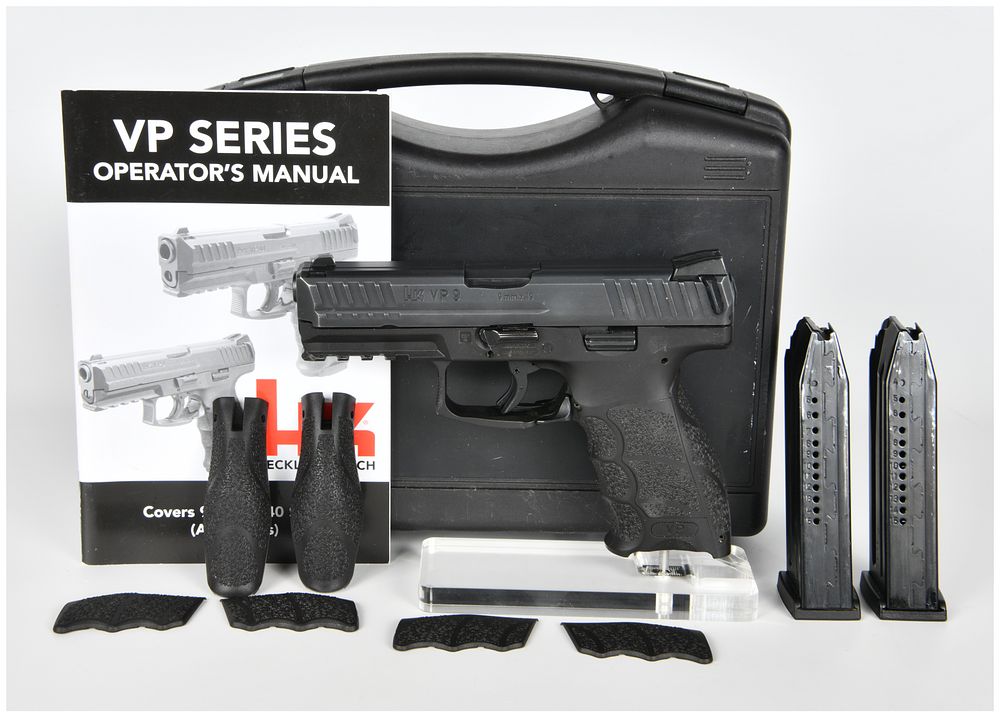 Lot 1071: Heckler & Koch VP 9 Semi-Automatic Pistol, 9mm x 19, Serial Number 224-159605