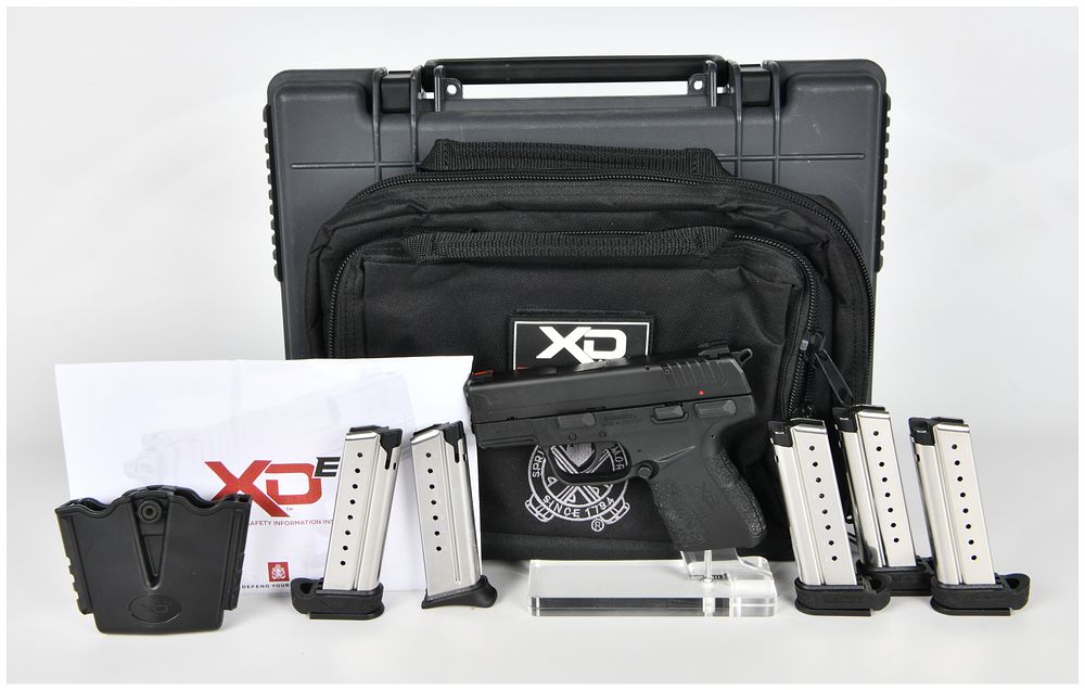 Lot 1209: Springfield Armory XD-E Semi-Automatic Pistol (3.3 BBL) 9x19mm Serial HE943844