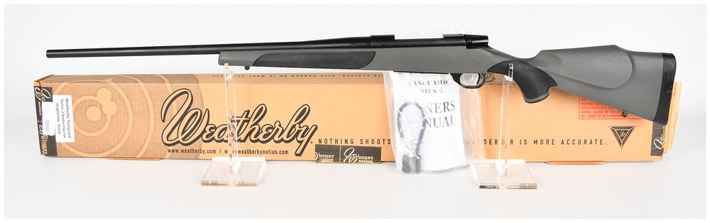 Lot 1302: Weatherby Vanguard Series 2 Bolt Action Rifle .240 WBY MAG, Serial Number VB109793