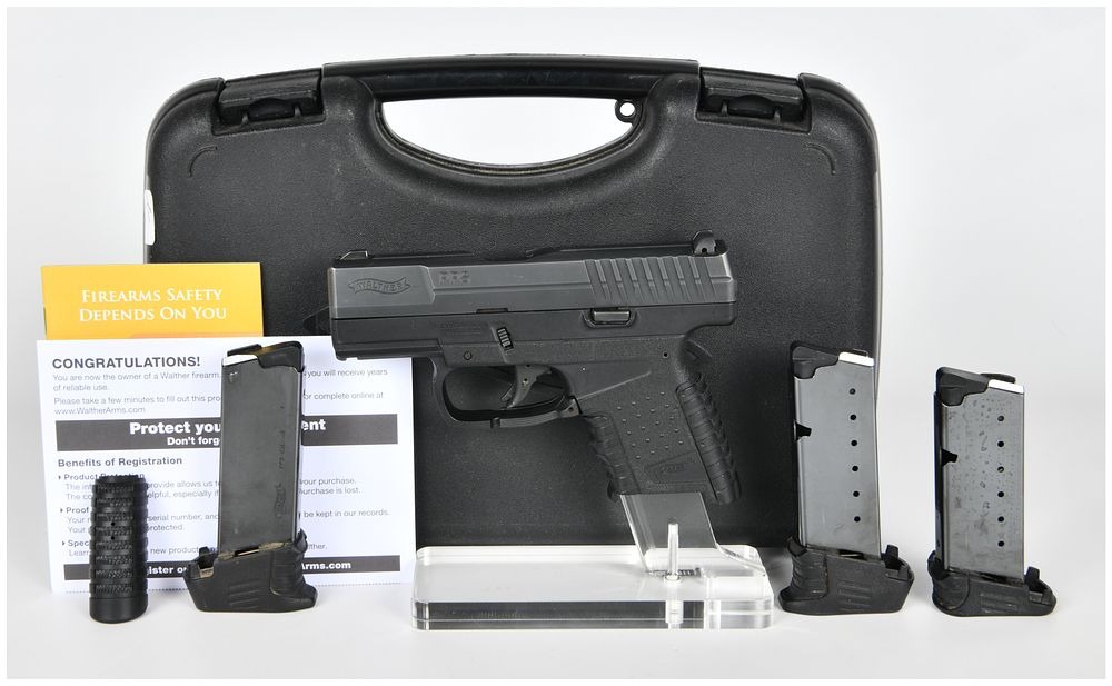 Lot 1419: Walther PPS Police Pistol Slim Semi-Automatic Pistol in .40 S&W, Serial Number AJ1436
