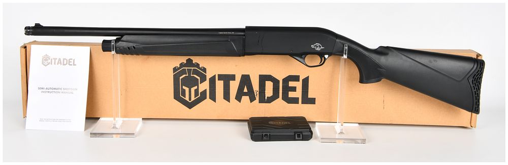 Lot 1494: Citadel Warthog Semi-Automatic Shotgun 12 Gauge (20 BBL)
