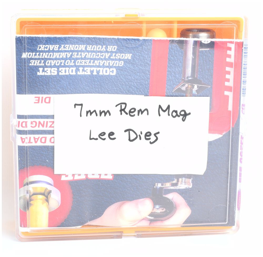 Lot 1558: Lee Collet Die Set 7mm Remington Magnum Reloading Accessories