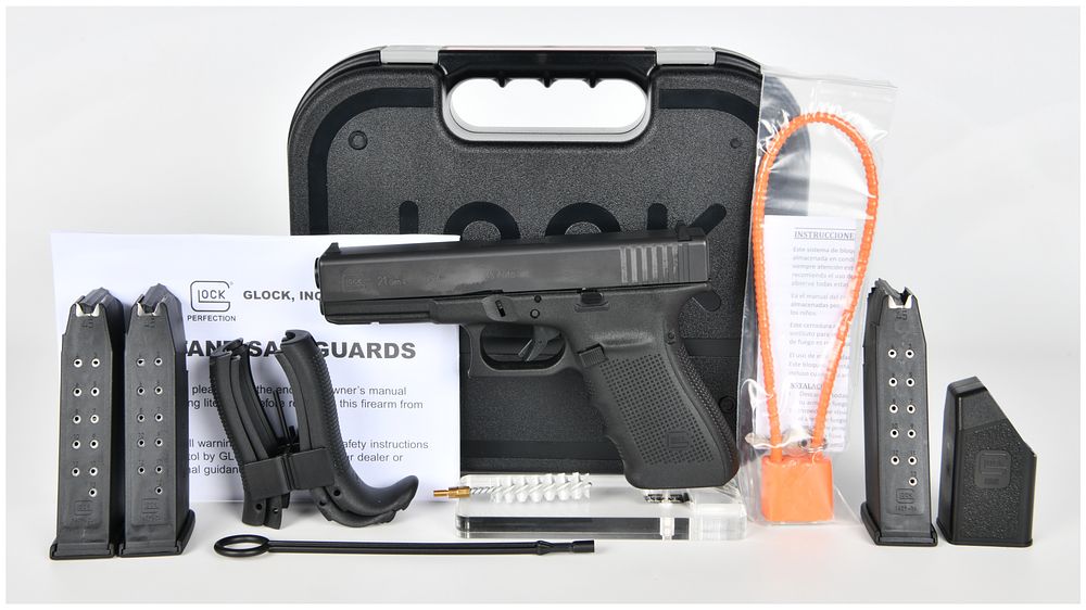 Lot 216: GLOCK 21 Gen 4 Semi-Automatic Pistol .45 Auto Complete Factory Set AEZN005