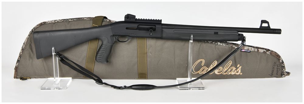 Lot 363: Weatherby SA-459 Semi-Automatic 12 Gauge Tactical Shotgun with 19.5 Inch Barrel, Modern
