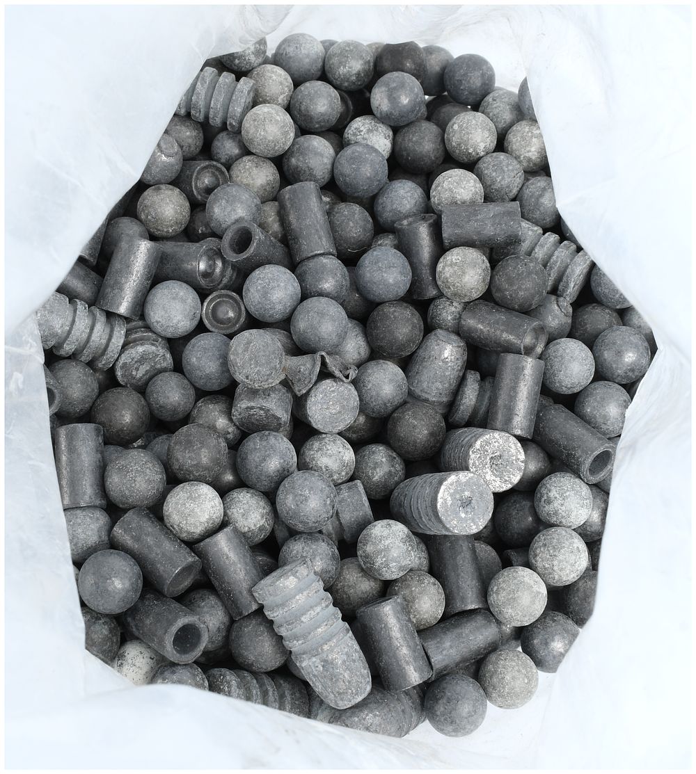 Lot 406: Unmarked, Lot of Various Modern Lead Balls and Bullets, Assorted Projectiles, Late 20th Century