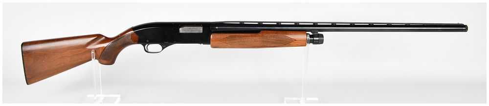 Lot 417: Winchester Model 1200 Pump-Action Shotgun 20 GA with 28" Ventilated Rib Barrel, Circa 1970s