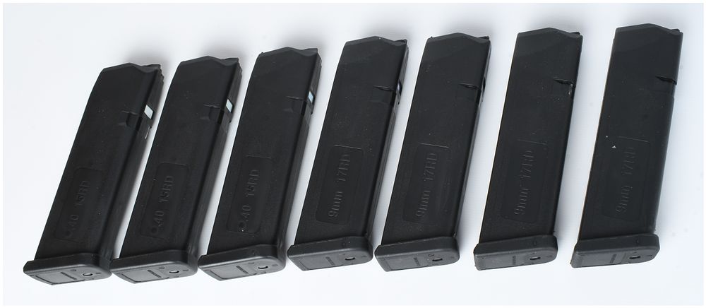 Lot 472: A Group of 7 .40 S&W and 9mm Luger Handgun Magazines
