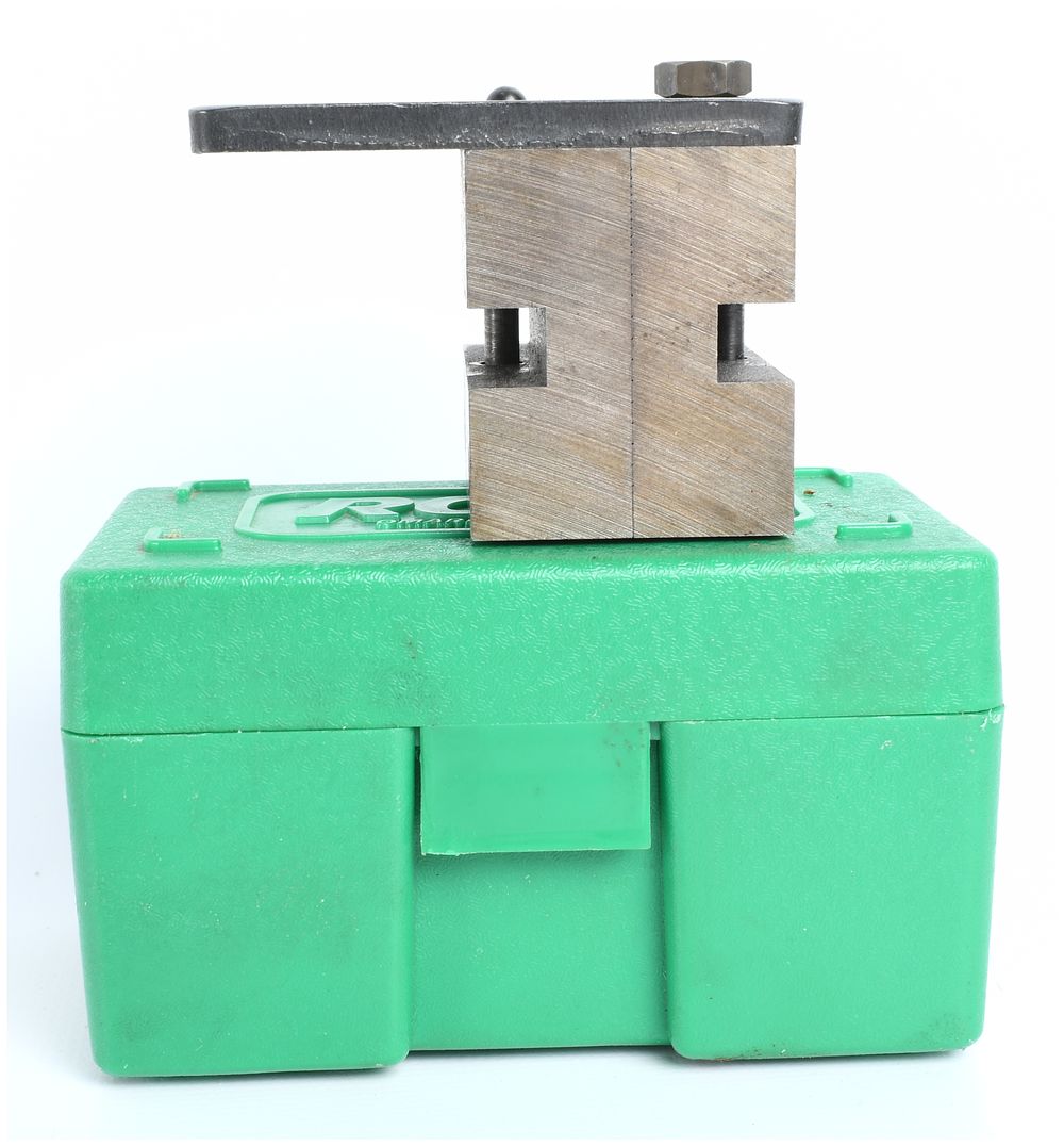 Lot 1064: RCBS 82050 Double Cavity Bullet Mould .45 Colt 255 Grain SWC Vintage Reloading Tool