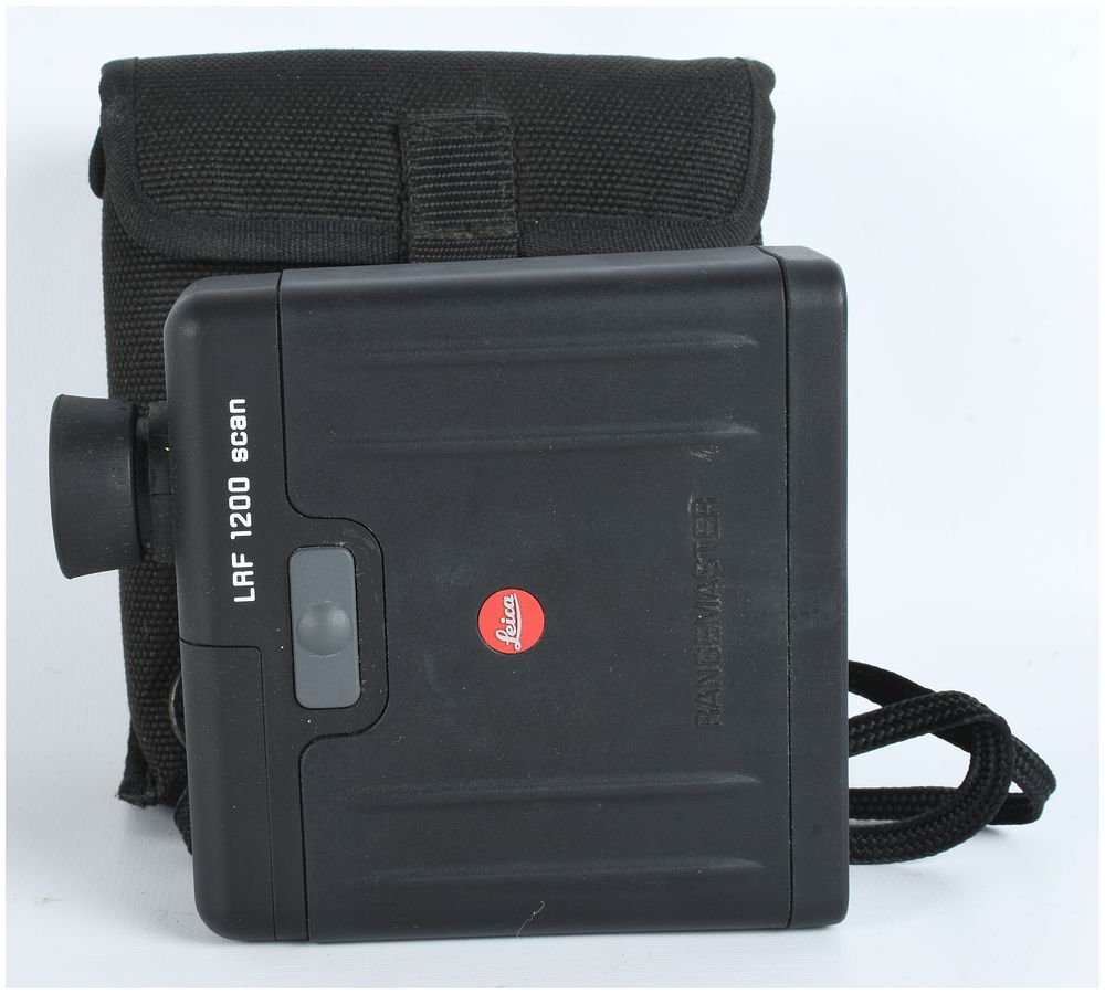 Lot 1072: Leica Rangemaster LRF 1200 Scan Laser Rangefinder