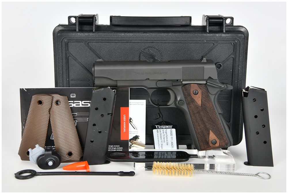 Lot 1335: Tisas 1911 A1 Tank Commander .45 ACP Semi-Automatic Pistol Kit, Brand New, Modern Production
