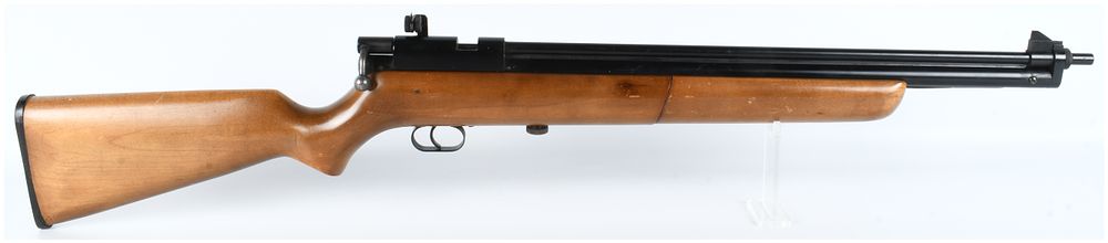 Lot 1372: Crosman Town and Country Bolt Action Air Rifle