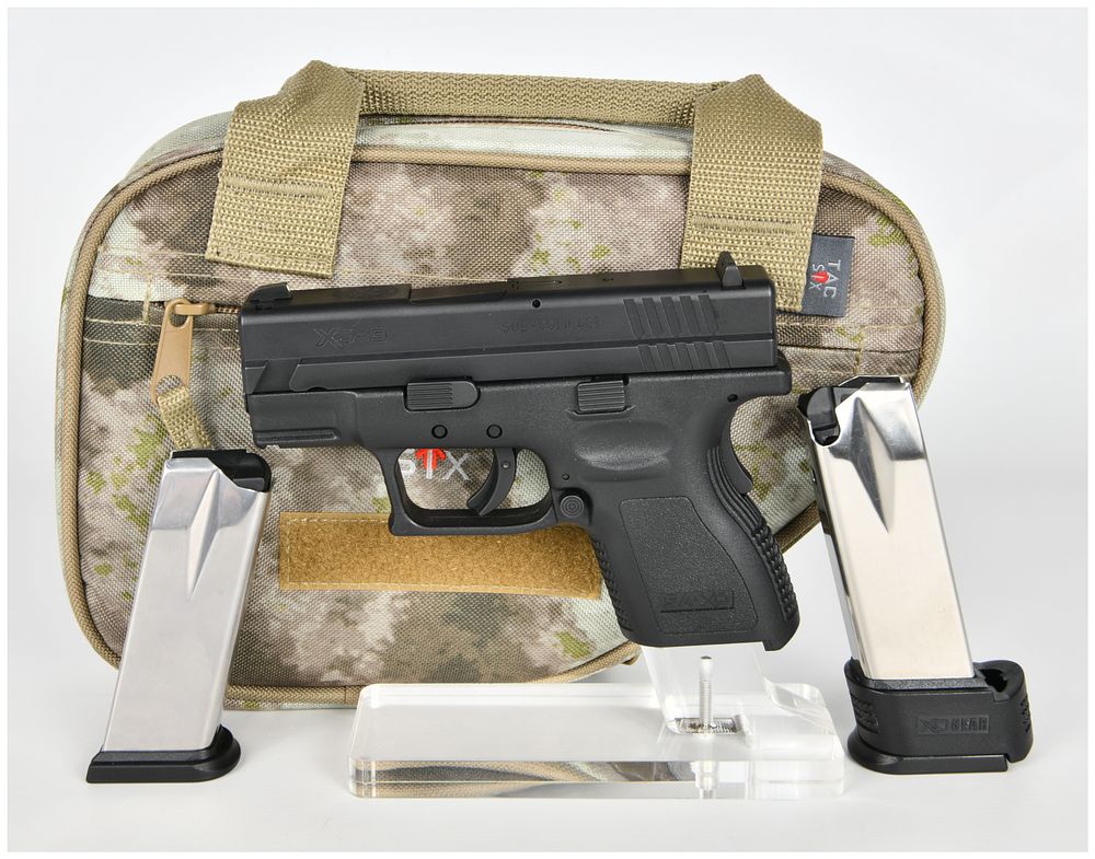 Lot 1419: Springfield Armory XD-9 Sub-Compact 9mm Semi-Automatic Pistol with Two Magazines, Early 21st Century