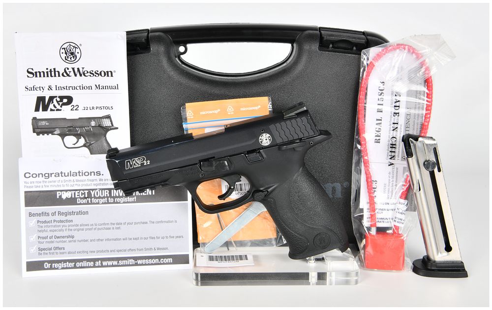 Lot 1587: Smith and Wesson M&P22 Semi-Automatic Pistol, .22 LR, Walther Manufacture, 2012