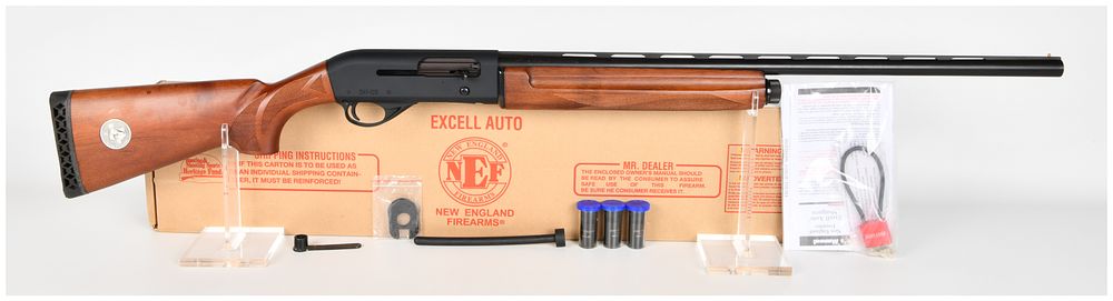Lot 141: New England Firearms Excell Auto Semi-Automatic Shotgun 12-Gauge with 28 Inch Barrel
