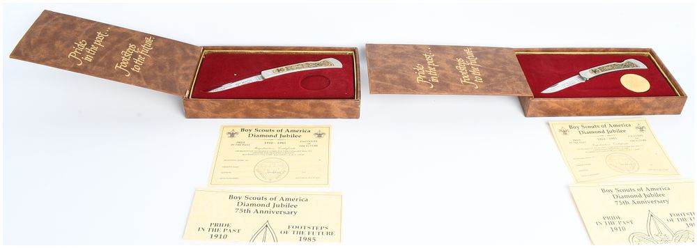 Lot 233: A Pair of Ulster and Frontier Boy Scouts of America Diamond Jubilee Folding Knives