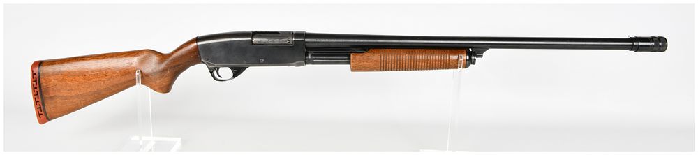 Lot 597: Stevens Model 77F Pump Action Shotgun 12 Gauge with 26 Inch Barrel