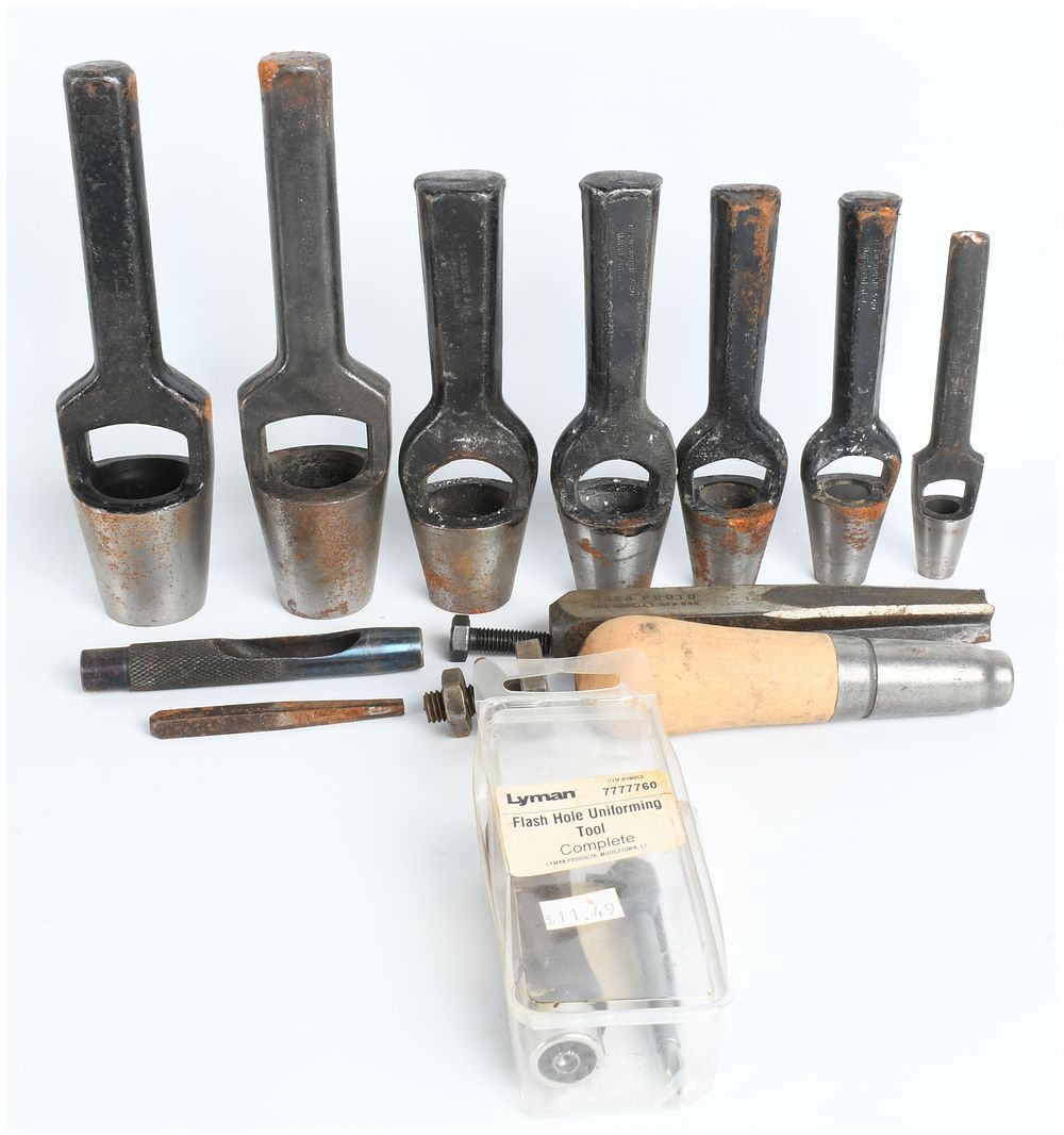 Lot 1117: A Collection of 13 Hand Tools and Ammunition Reloading Accessories