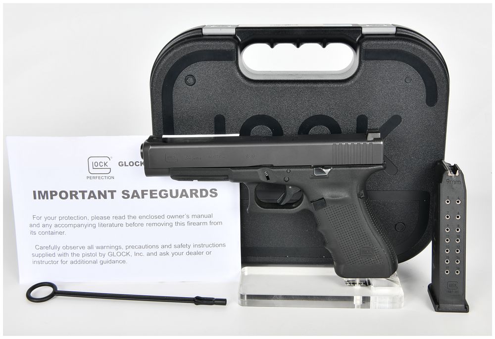 Lot 1119: Glock 34 Gen 4 Semi-Automatic Pistol 9x19mm with 5.31 Inch Barrel