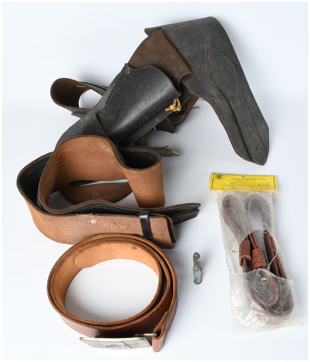 Lot 1130: A Group of Vintage Shooting Accessories and Promotional Items