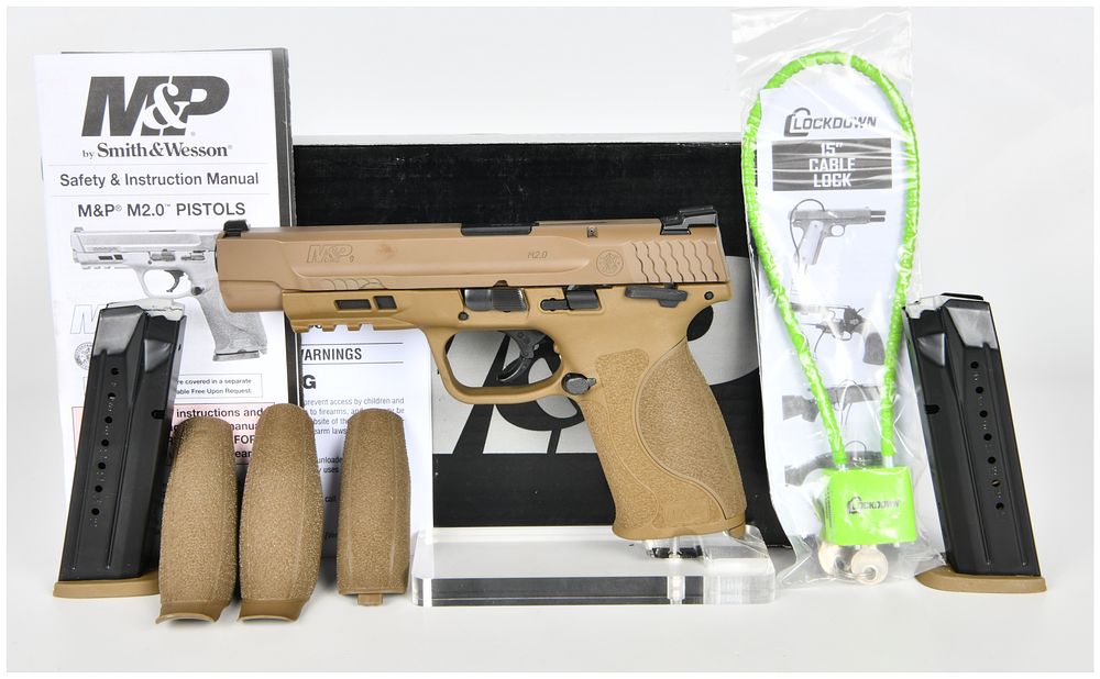 Lot 1323: Smith & Wesson M&P9 M2.0 Striker-Fired Pistol 9mm with 5 Inch Barrel