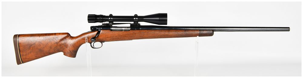 Lot 1368: Winchester Model 70 Bolt Action Rifle .270 with Tapered Barrel 1958