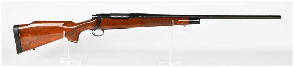 Lot 1380: Remington Model 700 Bolt Action Rifle 7mm Remington Magnum