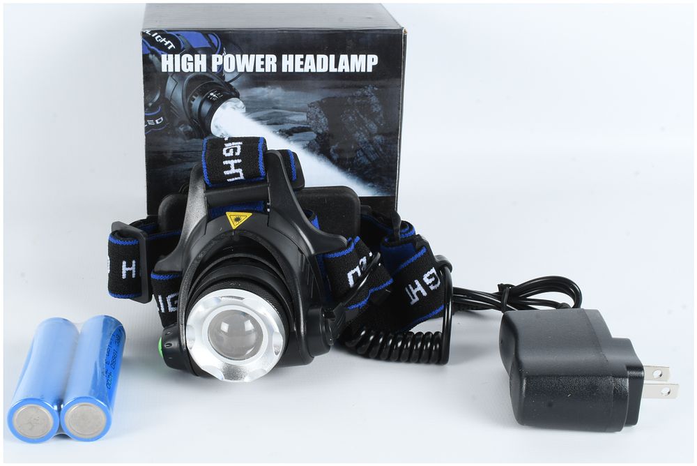 Lot 1463: High Power LED Rechargeable Zoomable Headlamp Kit with Accessories