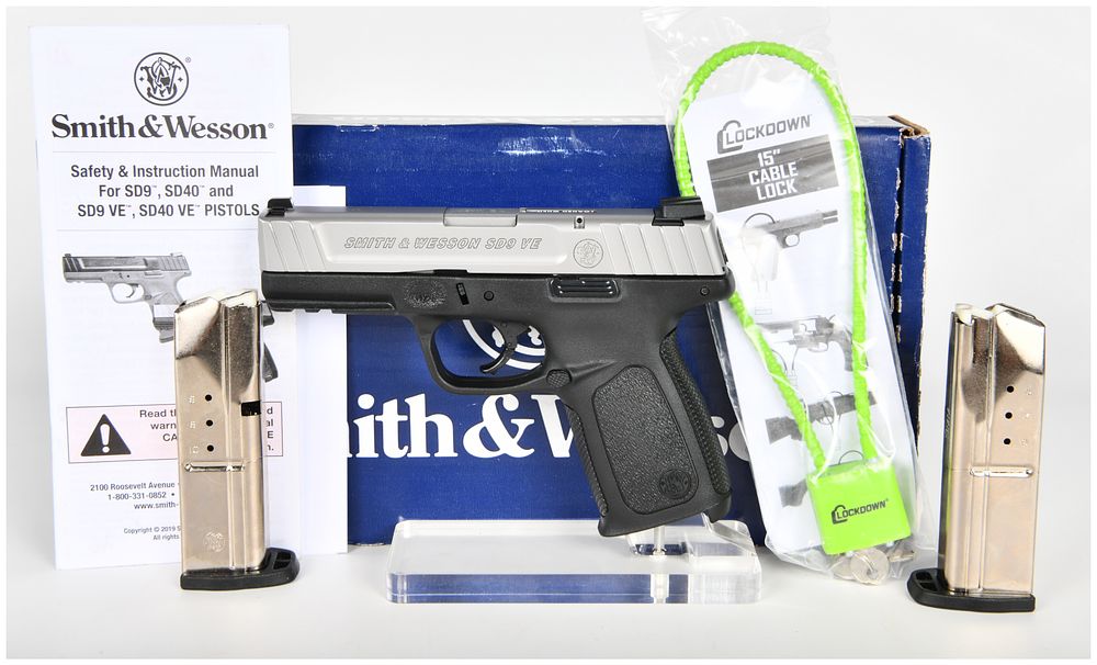 Lot 378: Smith & Wesson SD9 VE Striker-Fired Semi-Automatic Pistol 9mm with 4 Inch Barrel