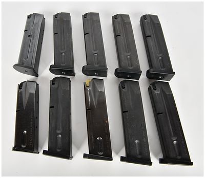 A Collection of 10 Beretta 92 Series Semi-Automatic Pistol Magazines 9mm. This lot consists of a 