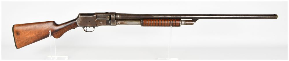 Lot 441: Stevens Model 520 Pump Action Shotgun 12 Gauge with 30 Inch Barrel