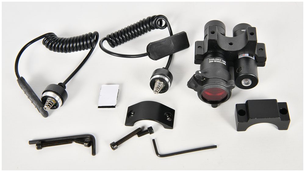 Lot 458: CenterPoint MN:74253B-999 Tactical Flashlight and Red Laser Sight Kit