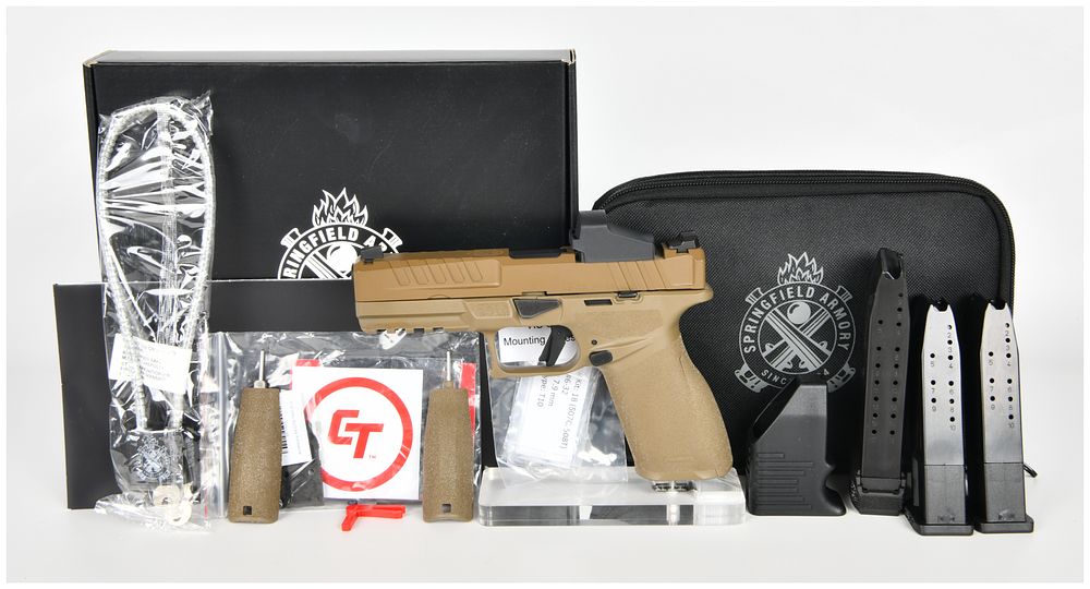 Lot 510: Springfield Armory Echelon Semi-Automatic Pistol 9x19mm with 4.5 Inch Barrel