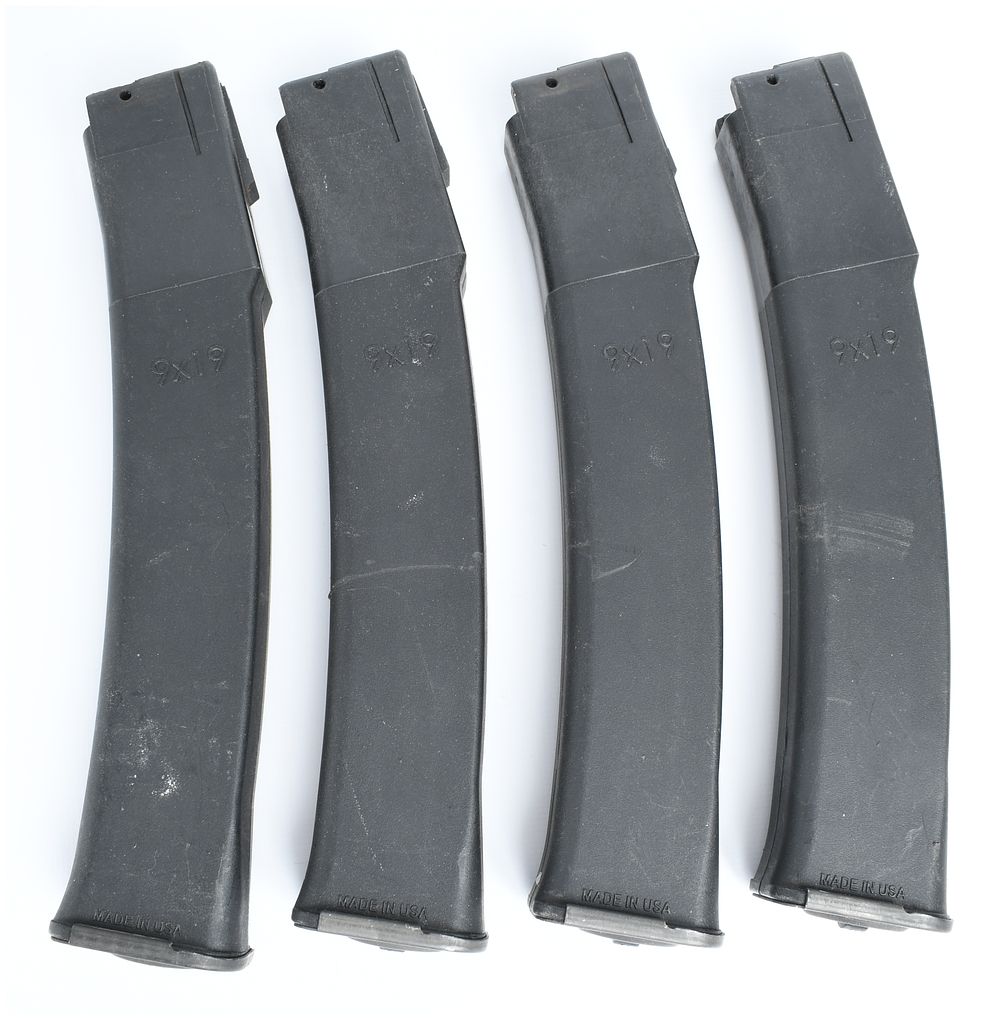 Lot 1133: A Lot of 4 Kalashnikov USA KP-9 Magazines 9x19mm