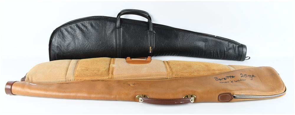 Lot 1226: A Trio of Kolpin and Beretta Marked Leather and Synthetic Shotgun Cases