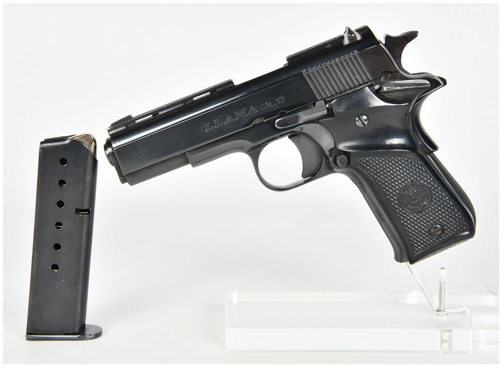 Lot 1233: Llama Model X-A Semi-Automatic Pistol .32 ACP with 3.75 Inch Barrel