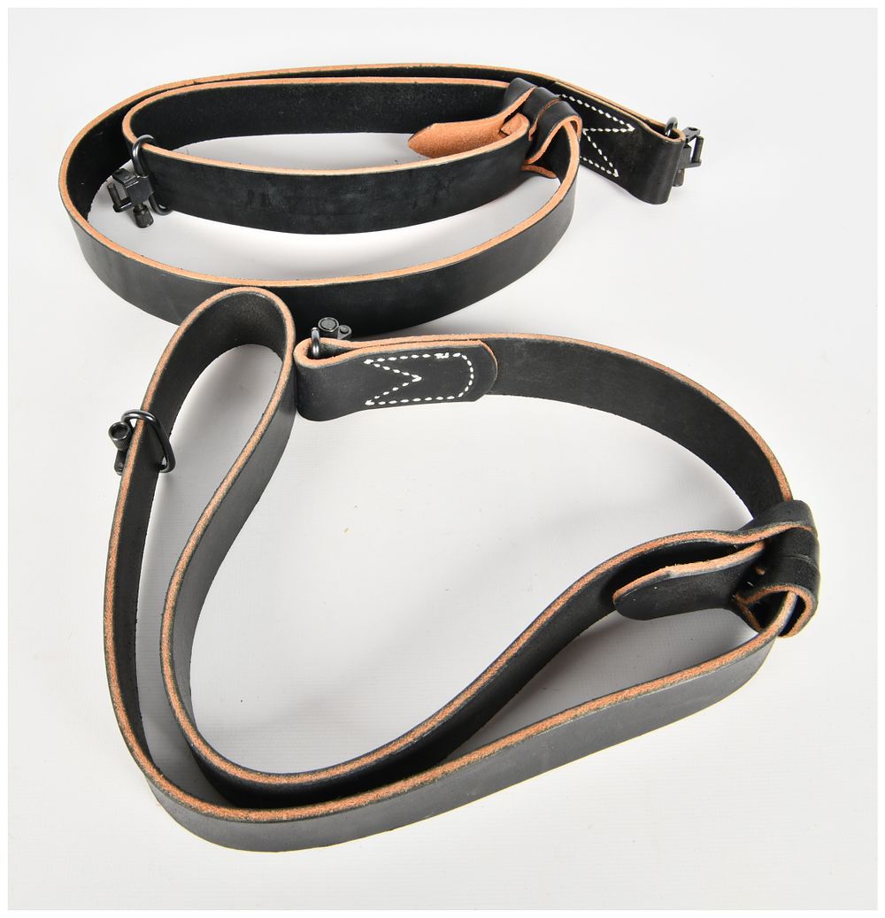 Lot 1322: A Pair of Montana 1" Black Leather Slings