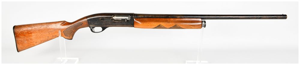 Lot 1410: Remington Sportsman-58 Semi-Automatic Shotgun 12 Gauge with 26 Inch Barrel