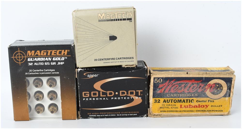 Lot 1555: A Lot of 85 Rounds of .32 Auto Handgun Ammunition