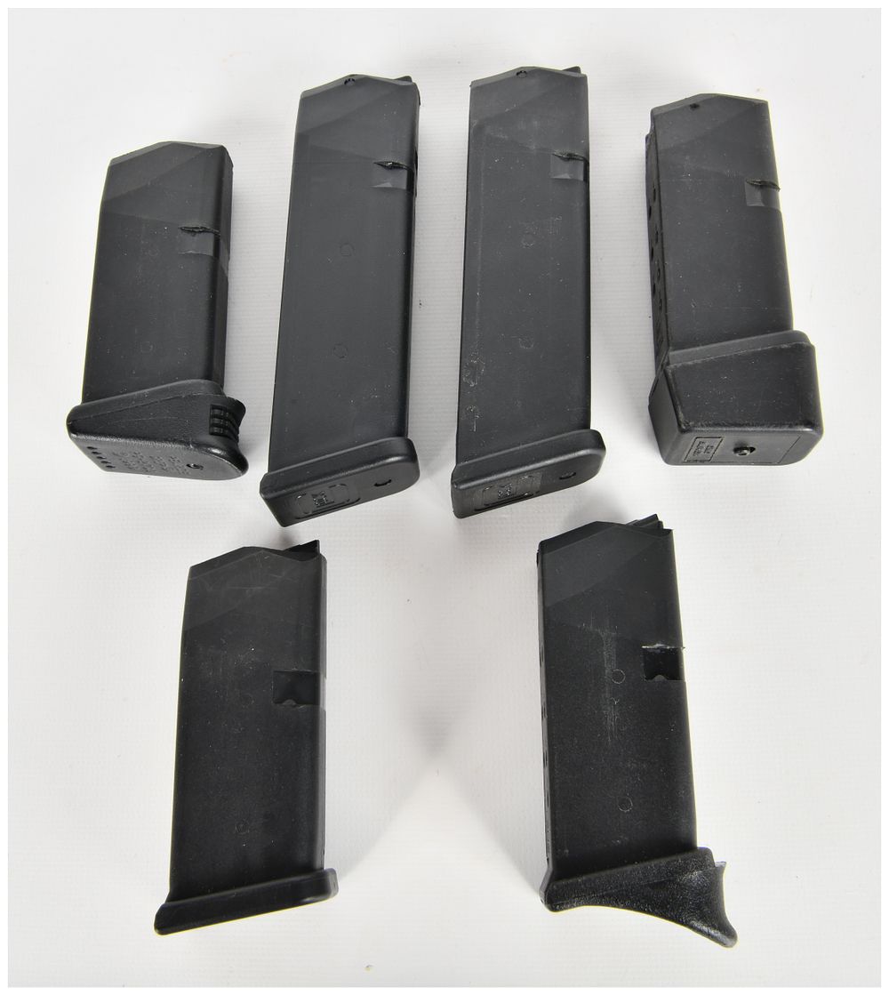 Lot 1556: A Collection of 6 Glock OEM 9mm Semi-Automatic Pistol Magazines