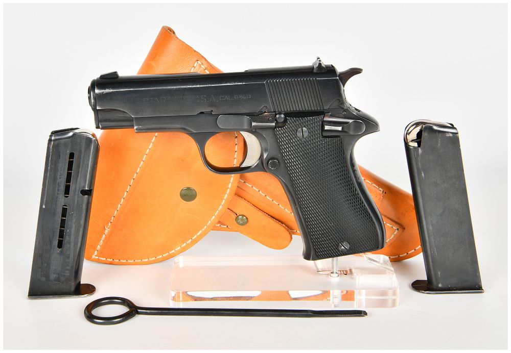 Lot 186: Star Model BM Semi-Automatic Pistol 9mm Parabellum with 3.9 Inch Barrel