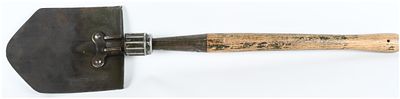 US WWII M1943 Ames Entrenching Tool Dated 1944. This single M1943 folding entrenching tool 