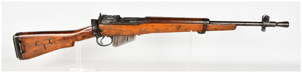 Lot 441: Lee-Enfield No. 5 Mk I Jungle Carbine Bolt Action Rifle .303 British with 18.7 Inch Barrel