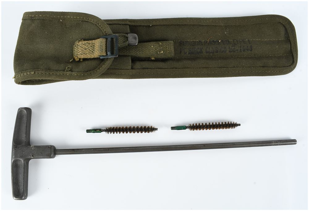 Lot 464: WWII US Military M1 Cleaning Rod Set with Canvas Case