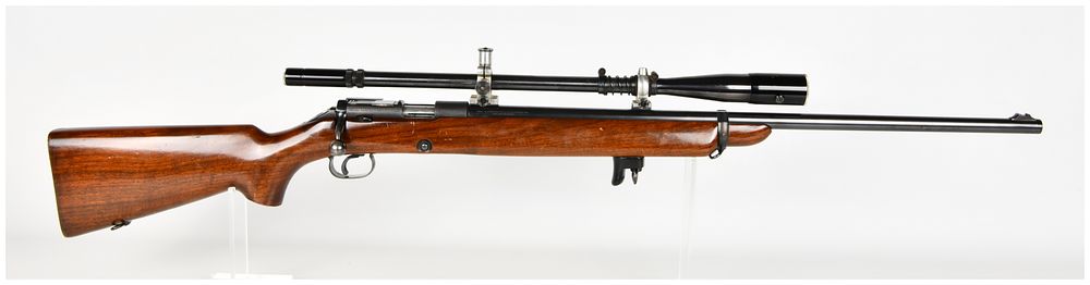 Lot 81: Winchester Model 52B Bolt Action Target Rifle .22 Long Rifle with 28 Inch Target Barrel