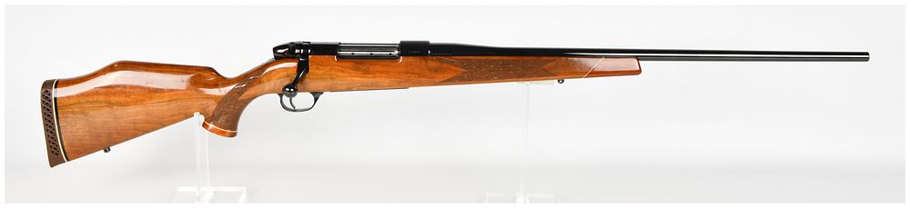 Lot 111: Weatherby Mark V Bolt Action Rifle .300 Magnum with 26 Inch Barrel