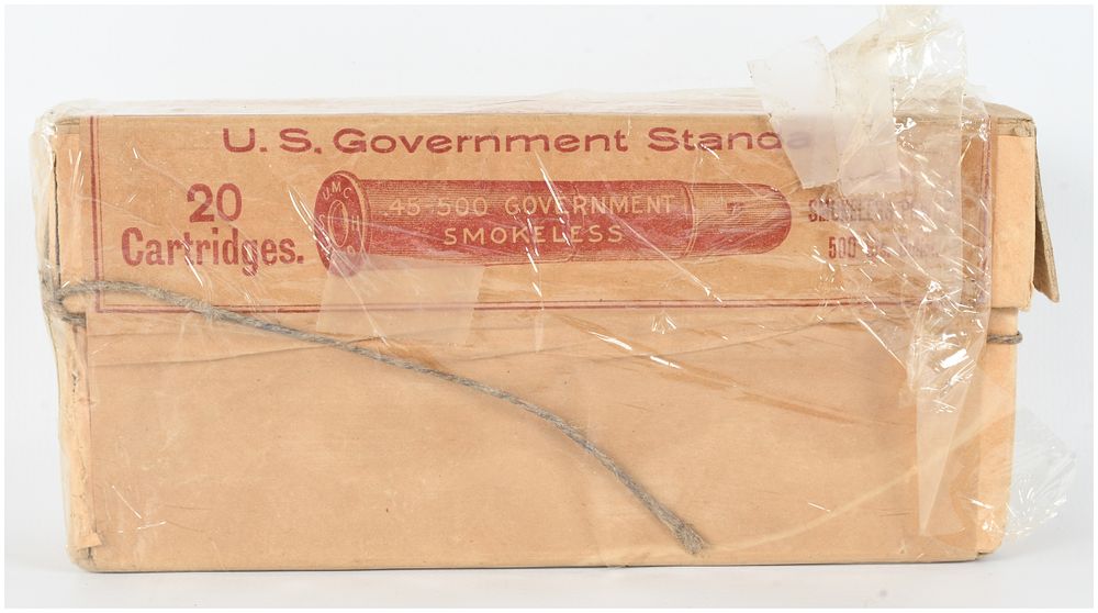 Lot 109: The Union Metallic Cartridge Co. .45-500 Government Smokeless Cartridges 20 Rounds Antique